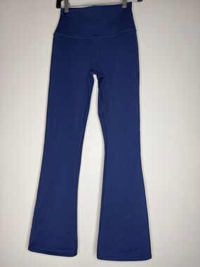 Alo navy flare bootcut yoga pants size small activewear y2k style
